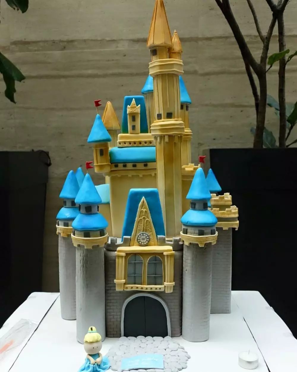 kue ulang tahun Sandra Dewi Instagram