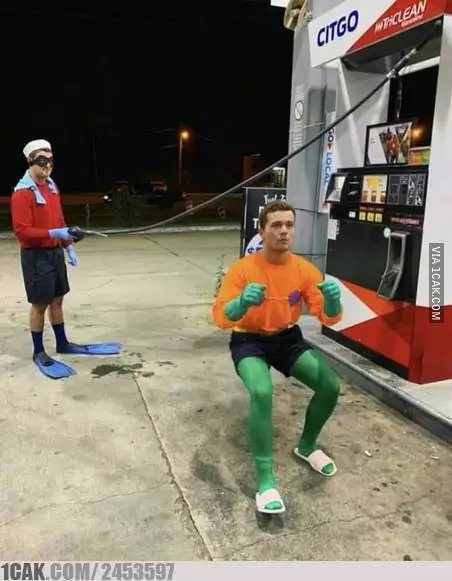 momen lucu mobil di pom bensin © 2020 1cak.com momen lucu mobil di pom bensin © 2020 1cak.com