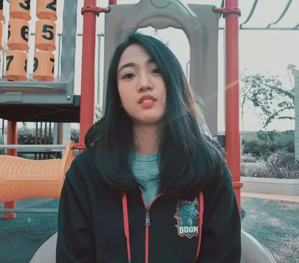 adik cantik selebriti Instagram