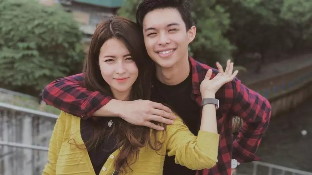 Potret Ninie Mbayang kakak Rey Mbayang  © 2020 Instagram