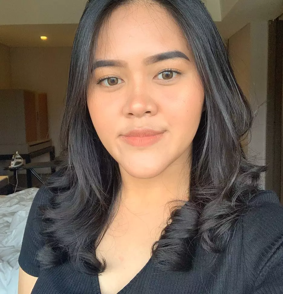 Potret Dewi Nurmania putri Muzdalifah © 2020 Instagram Potret Dewi Nurmania putri Muzdalifah © 2020 Instagram