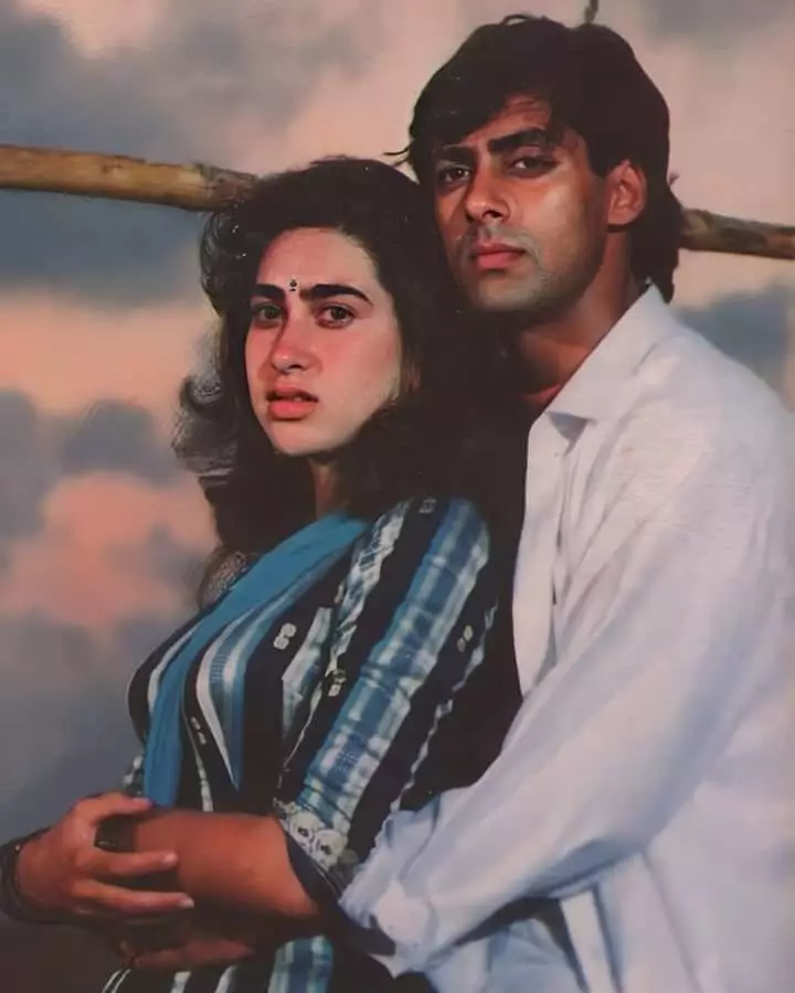 potret lawas karisma kapoor Instagram