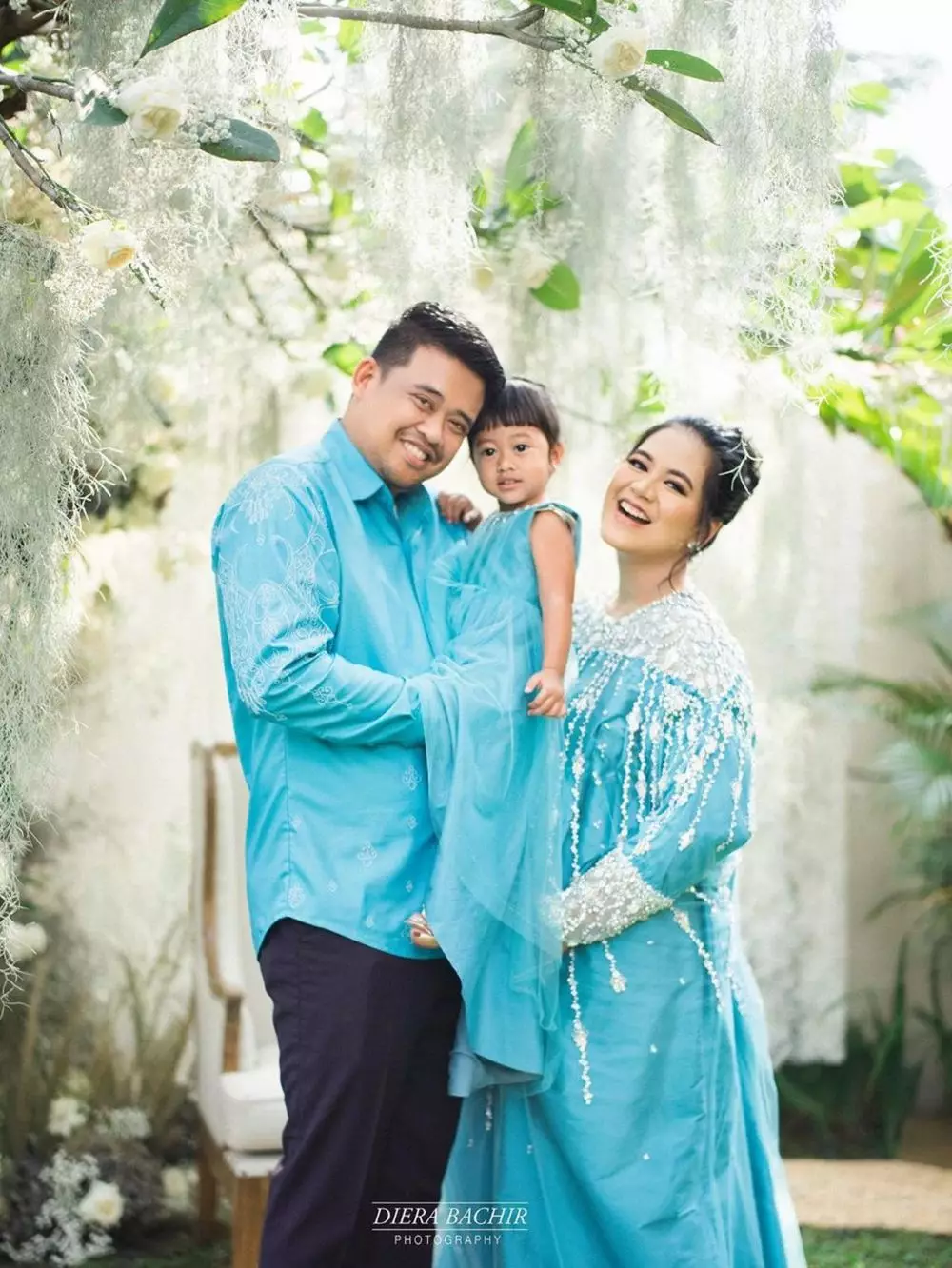 Potret putra kedua Kahiyang Ayu berbagai sumber