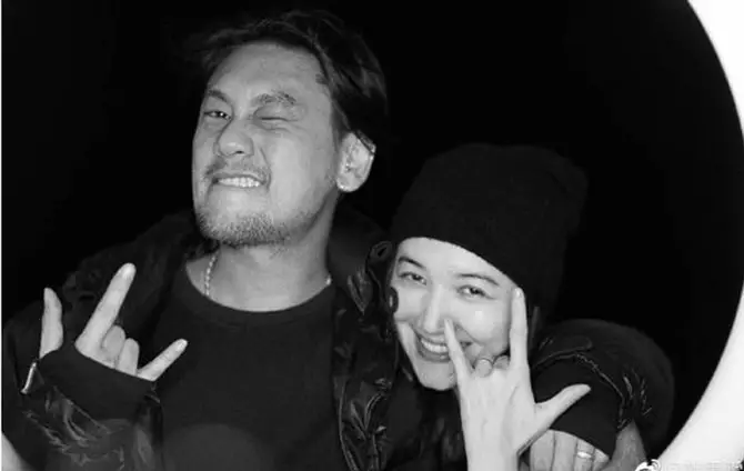 Potret kesetiaan istri Ken Zhu Instagram/@kenzhuindo