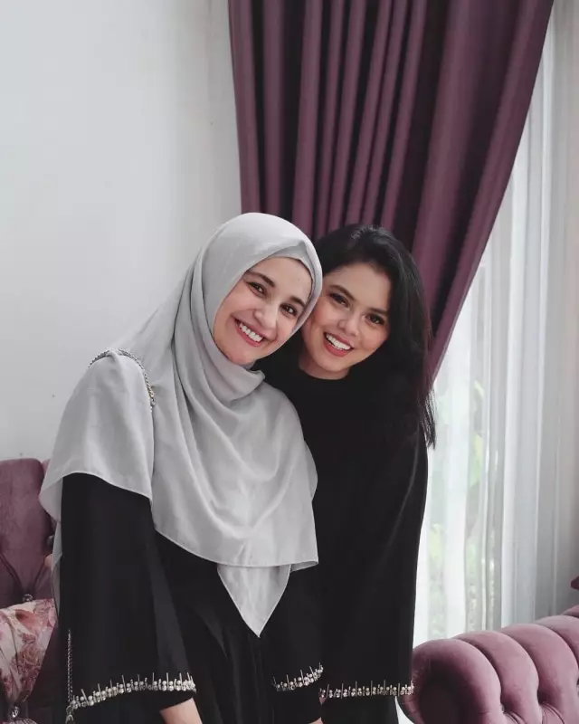 Seleb ternyata sepupuan  Instagram