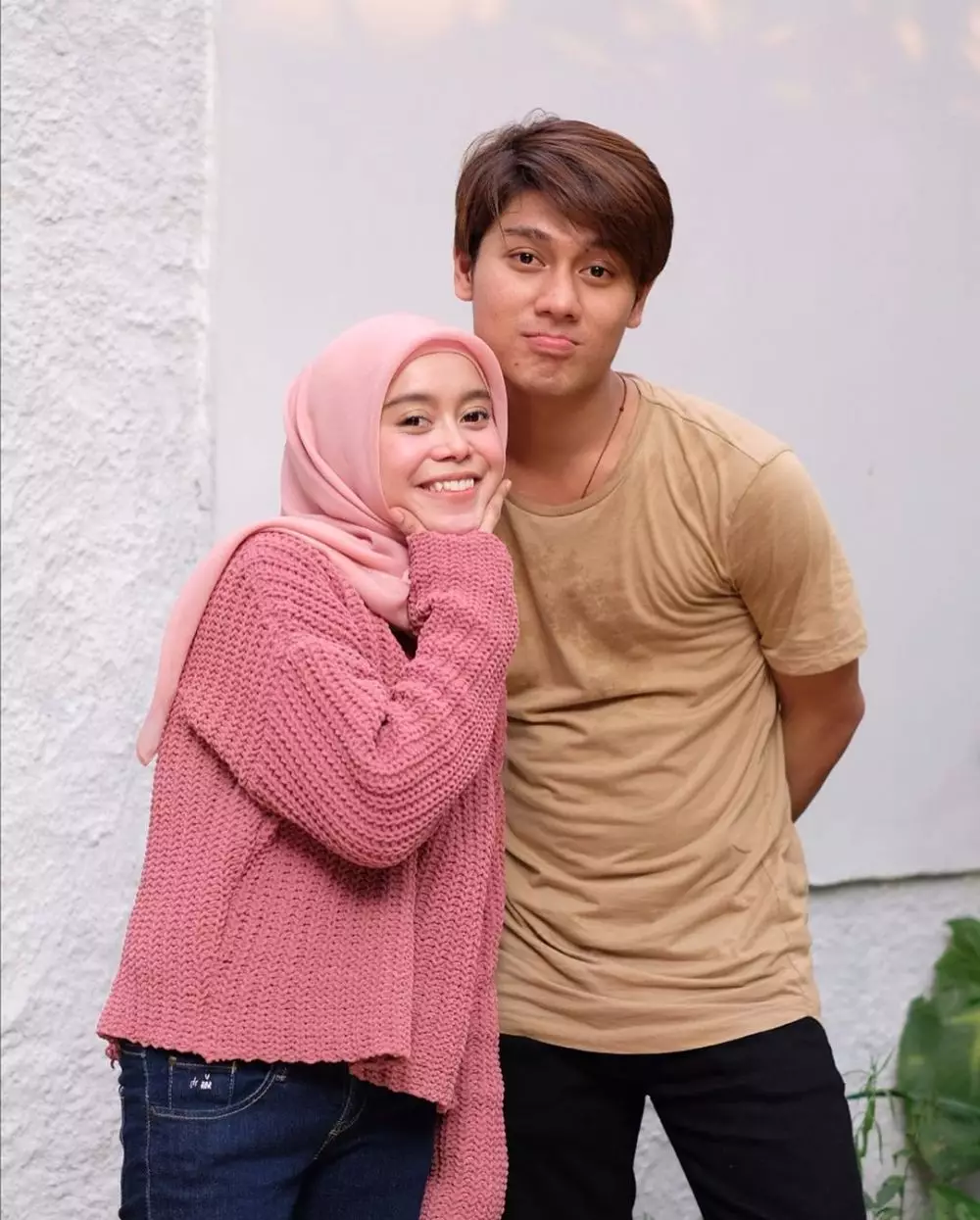 Rizky Billar sebut Lesti penuhi kriteria © 2020 Instagram