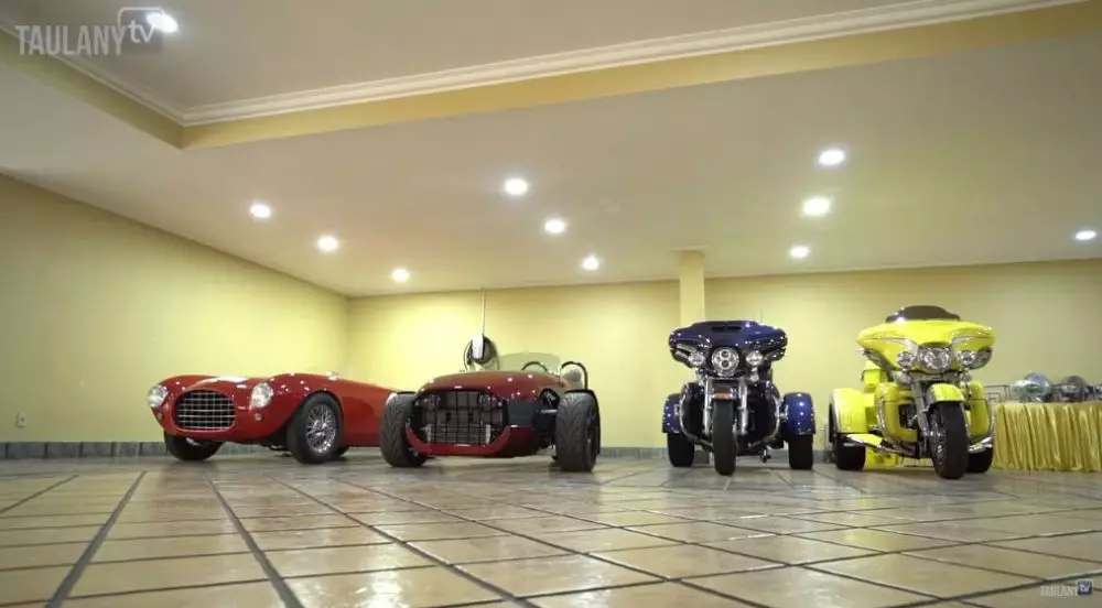 Potret rumah mewah Bambang Soesatyo © 2020 YouTube/Taulany TV