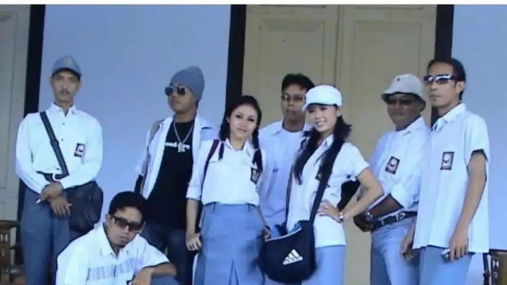 presenter sekolah lawas instagram presenter sekolah lawas instagram