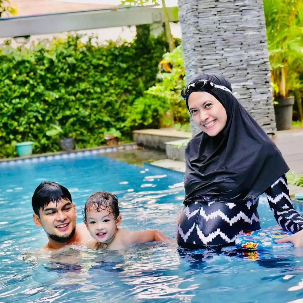 baby bump adhitya putri Instagram