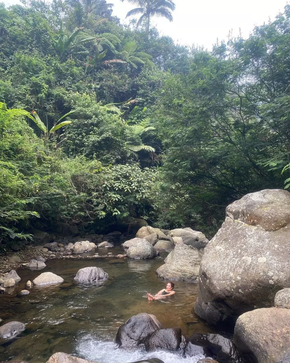 Yasmine Wildblood plesir ke Bogor Instagram