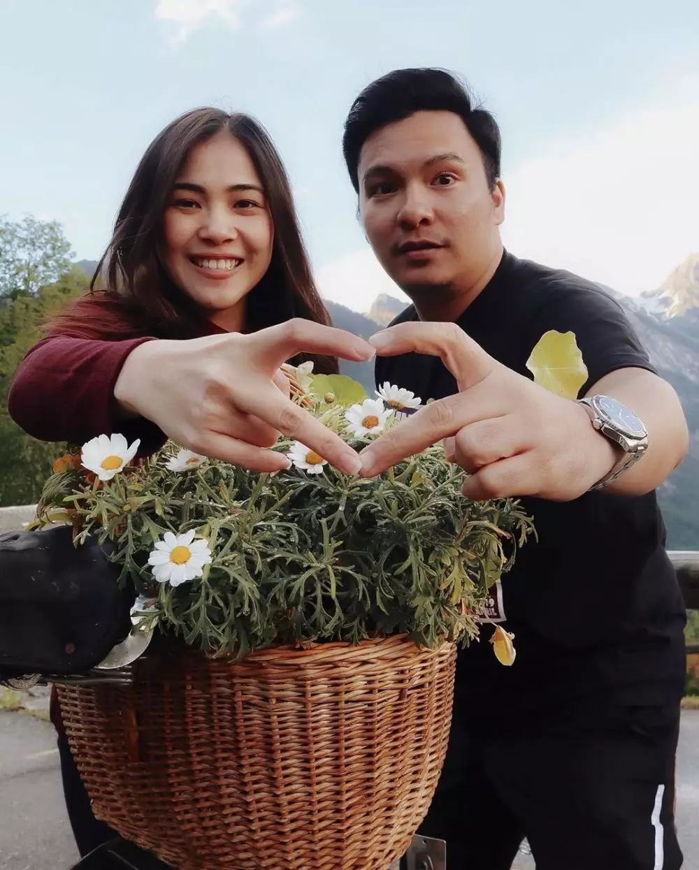 eks Cherrybelle bareng suami Instagram