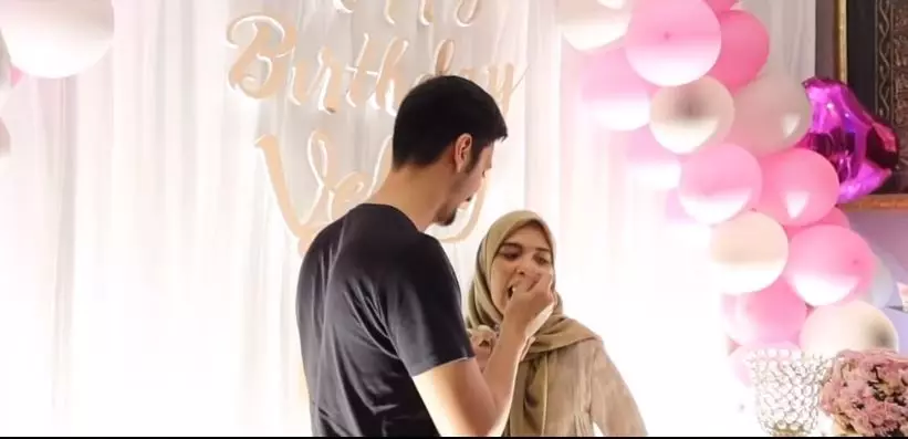 ultah Vebby Palwinta YouTube