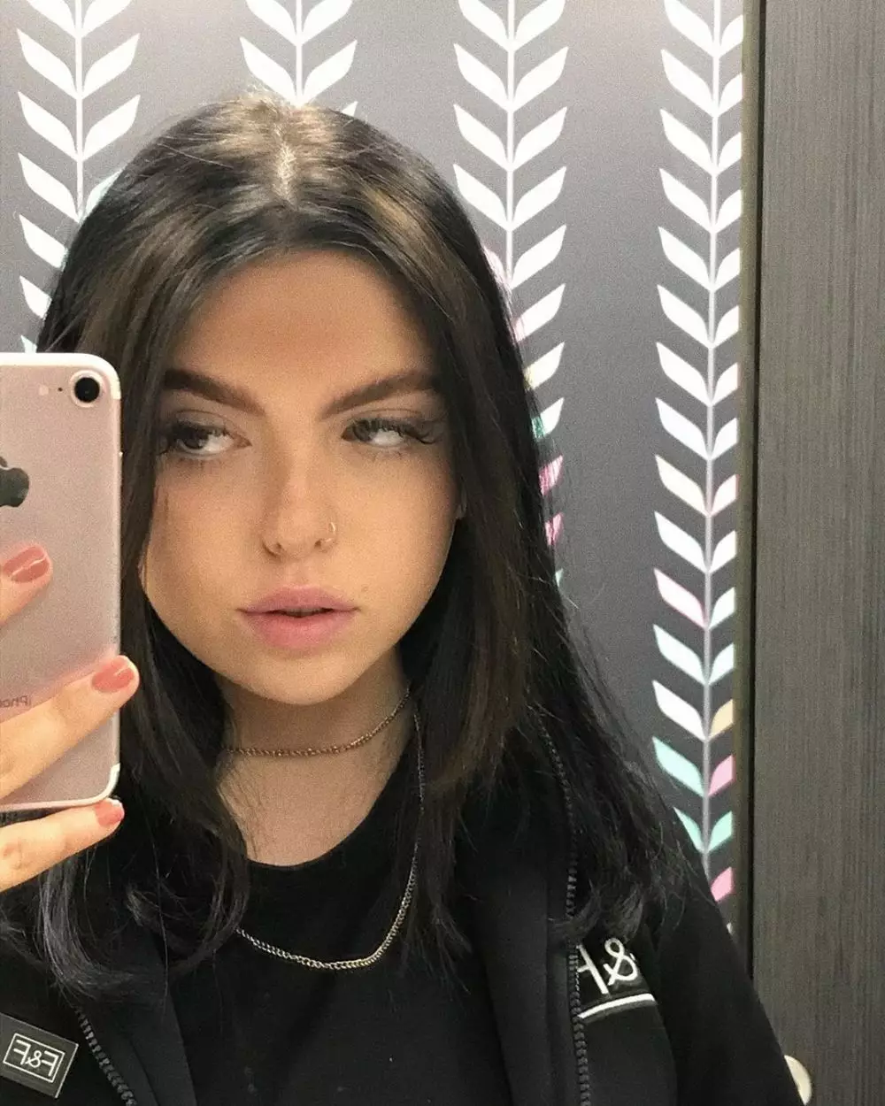 Potret Lorun Elisabeth mirip Michael Jackson © 2020 Instagram/lorunelisabeth Potret Lorun Elisabeth mirip Michael Jackson © 2020 Instagram/lorunelisabeth