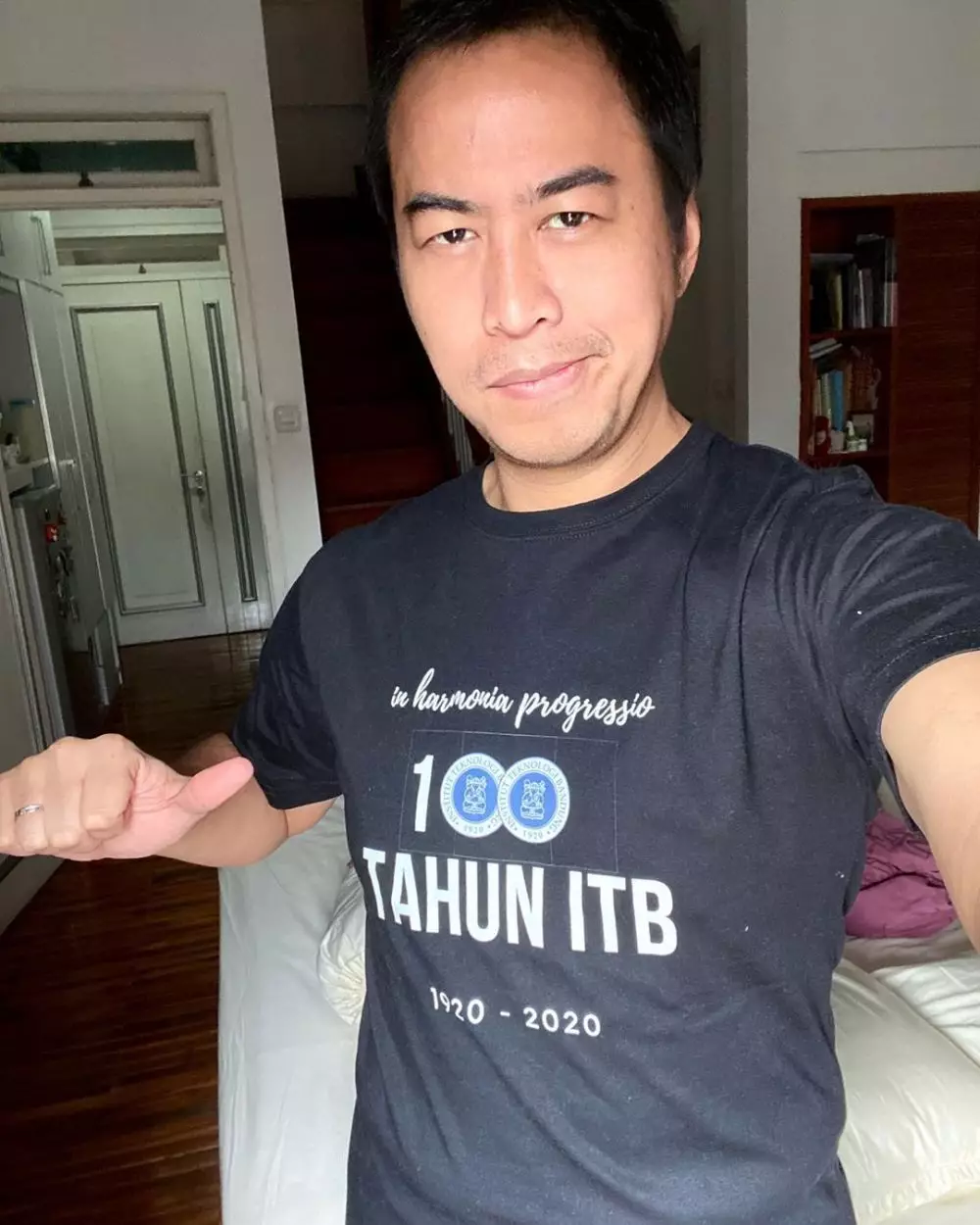 Potret terbaru Pandji Pragiwaksono © 2020 Instagram/pandji.pragiwaksono Potret terbaru Pandji Pragiwaksono © 2020 Instagram/pandji.pragiwaksono