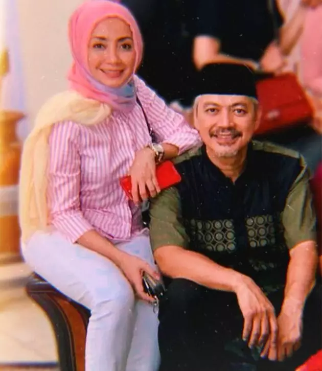 potret harmonis Adipura dan istri © 2020 Instagram/@adipura_24 potret harmonis Adipura dan istri © 2020 Instagram/@adipura_24