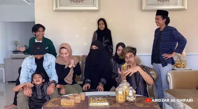 Penampakan rumah Umi Pipik © 2020 berbagai sumber