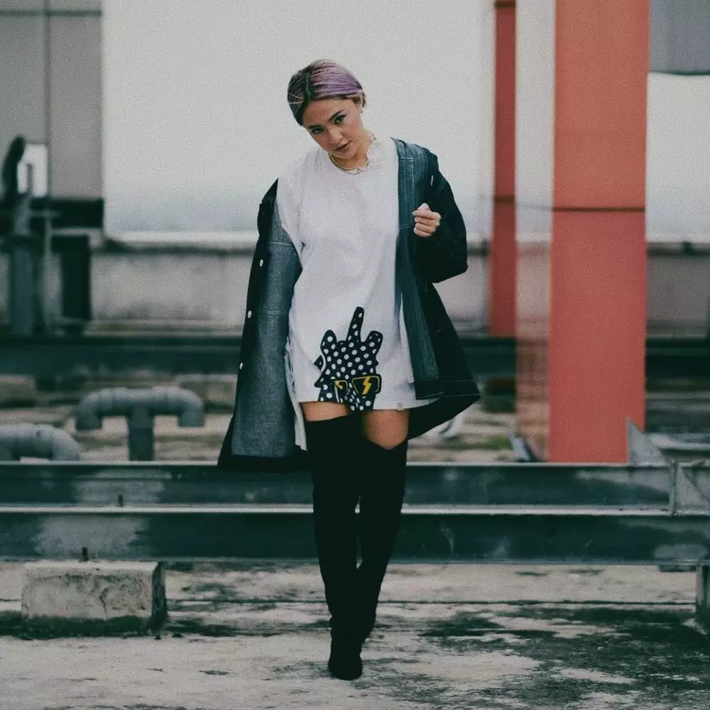 Gaya pemotretan Marshanda © 2020 Instagram/marshanda99