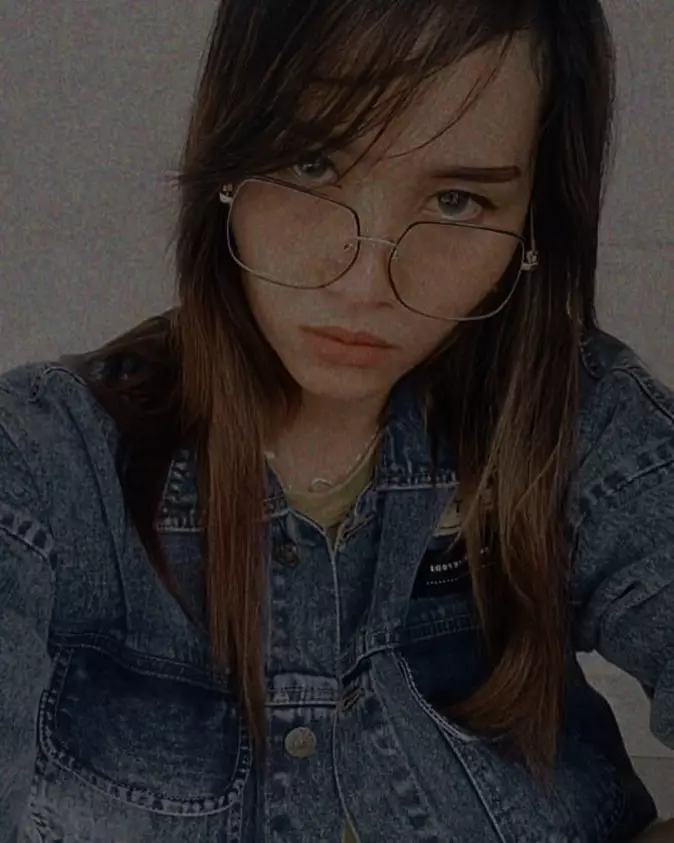 Cewek mirip Ayu Ting Ting  Instagram & TikTok