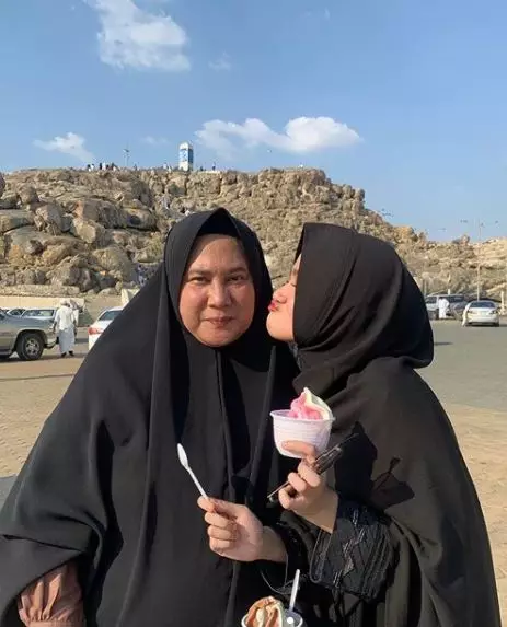 tissa dan mama Instagram tissa dan mama Instagram