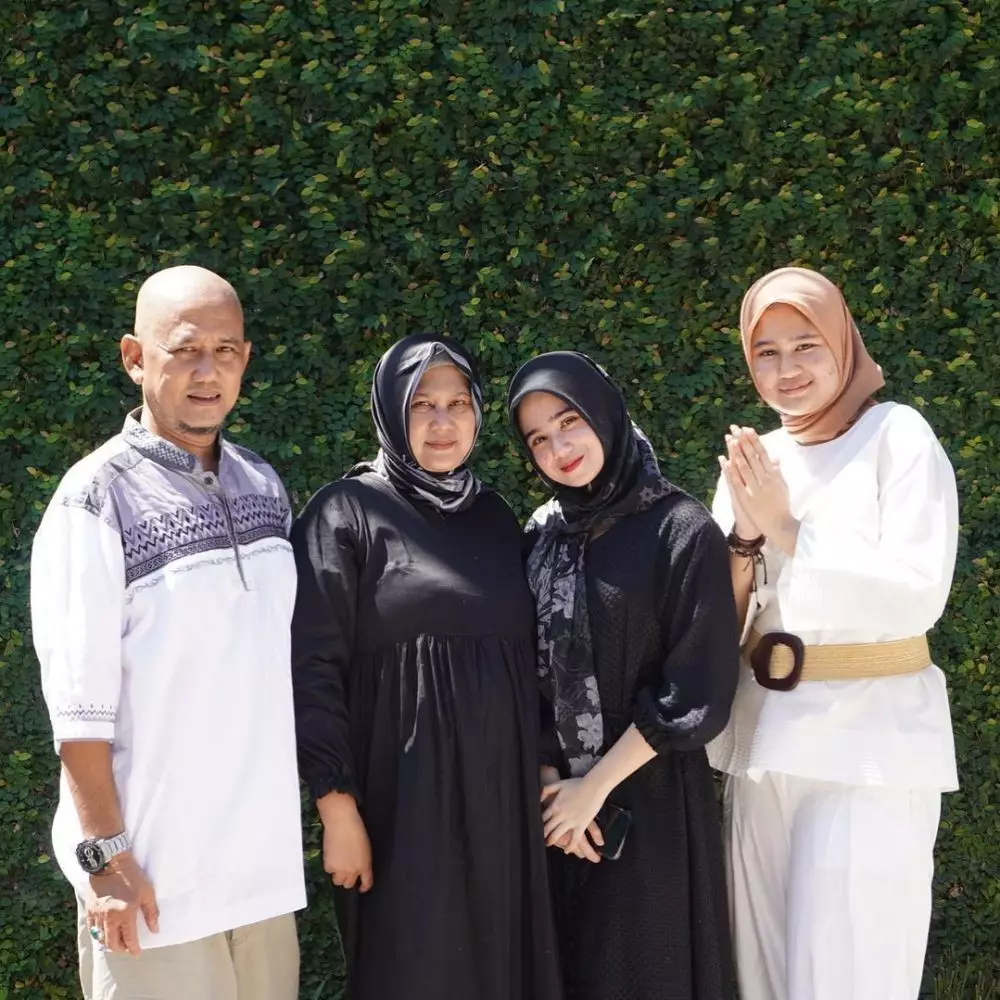 tissa dan mama Instagram tissa dan mama Instagram