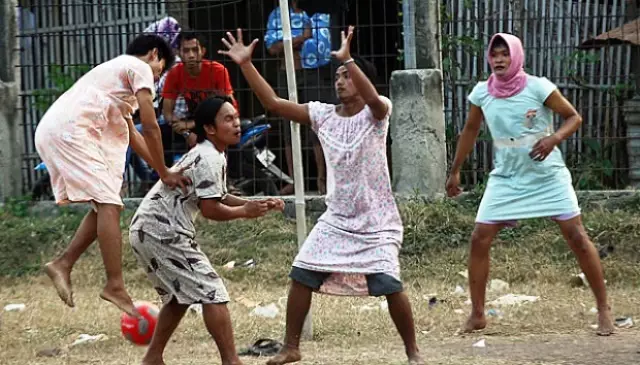 potret lucu ekspresi orang rayakan 17 agustus © 2020 berbagai sumber