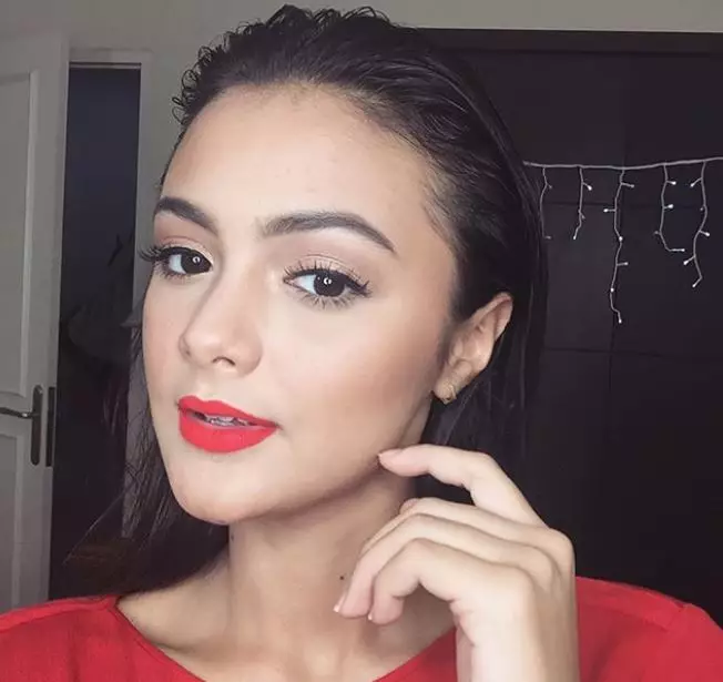 Amanda Rawles makeup tebal Instagram Amanda Rawles makeup tebal Instagram