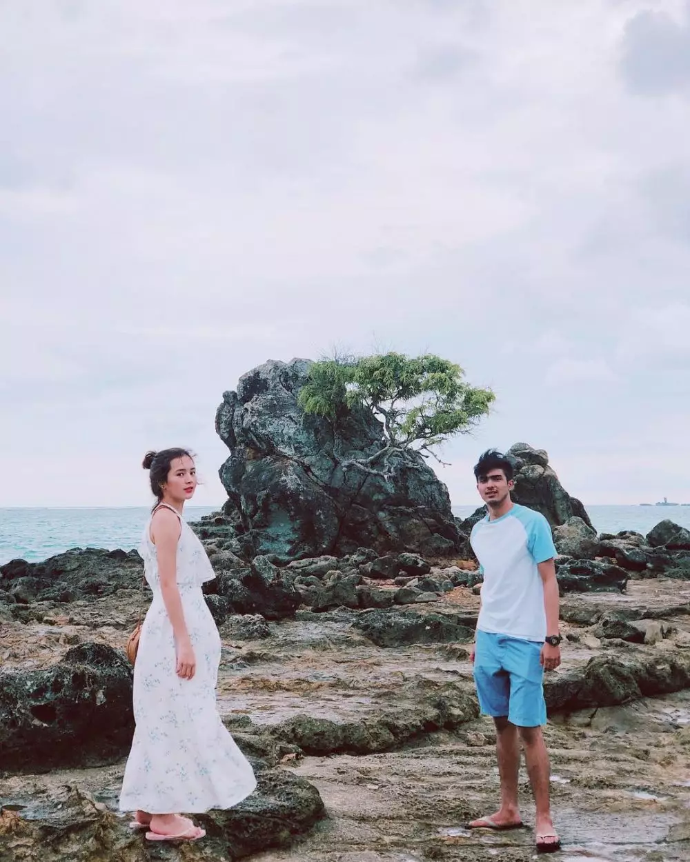 potret kebersamaan beby tsabina dan kakak © 2020 Instagram