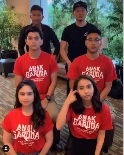 seleb dengan mantan © 2020 brilio.net seleb dengan mantan © 2020 brilio.net