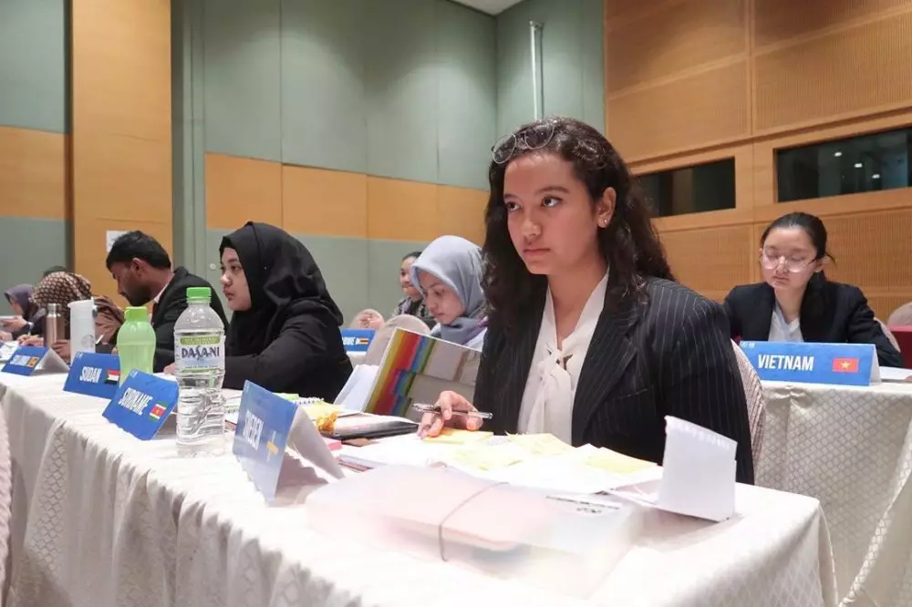 10 Potret Gloria Natapraja Instagram