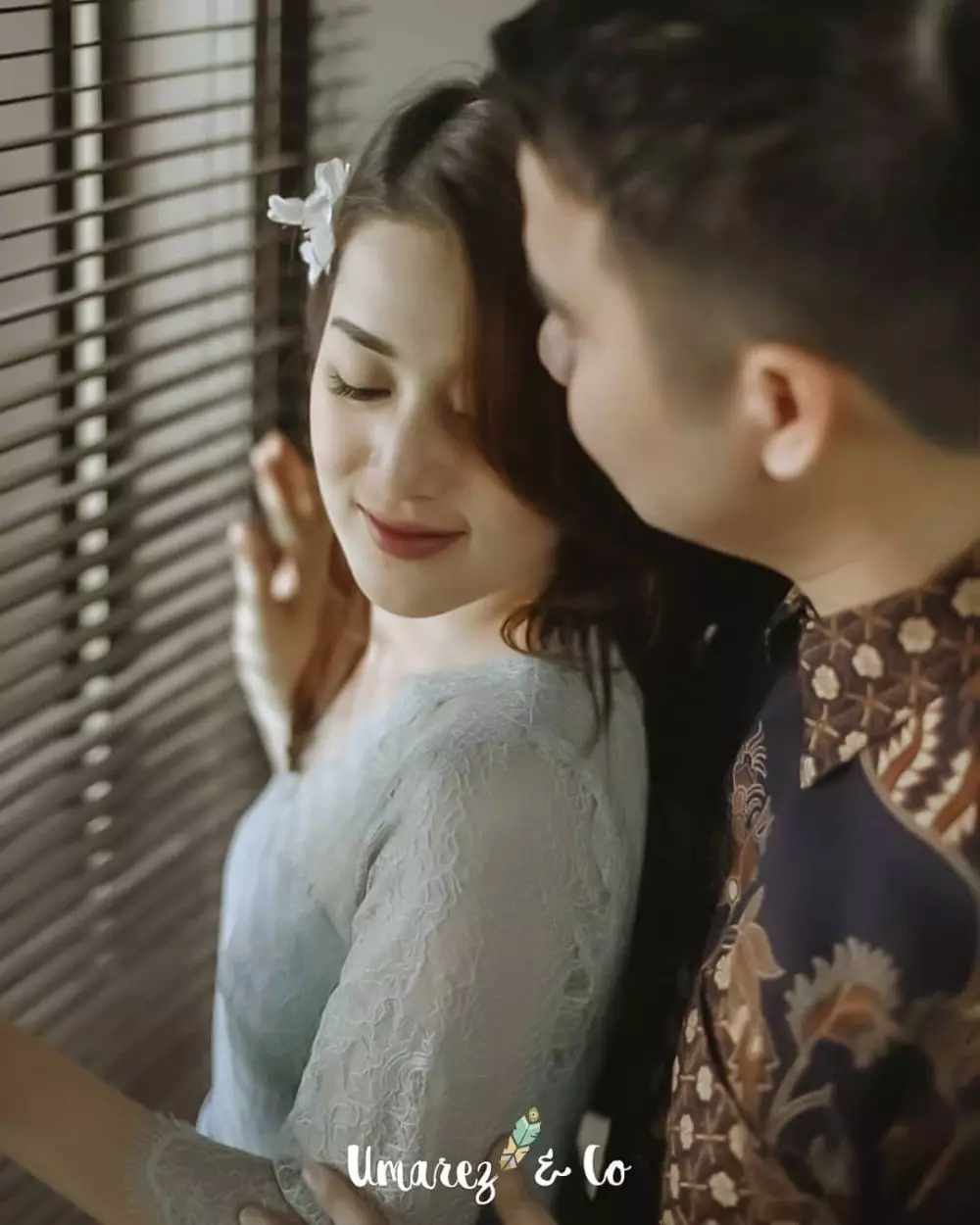 momen lamaran Handika & Rosiana © 2020 Instagram momen lamaran Handika & Rosiana © 2020 Instagram