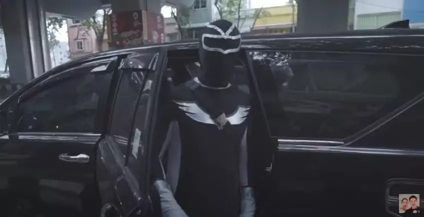 Potret aksi Baim Wong cosplay power rangers © 2020 brilio.net Potret aksi Baim Wong cosplay power rangers © 2020 brilio.net