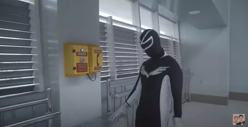 Potret aksi Baim Wong cosplay power rangers © 2020 brilio.net Potret aksi Baim Wong cosplay power rangers © 2020 brilio.net