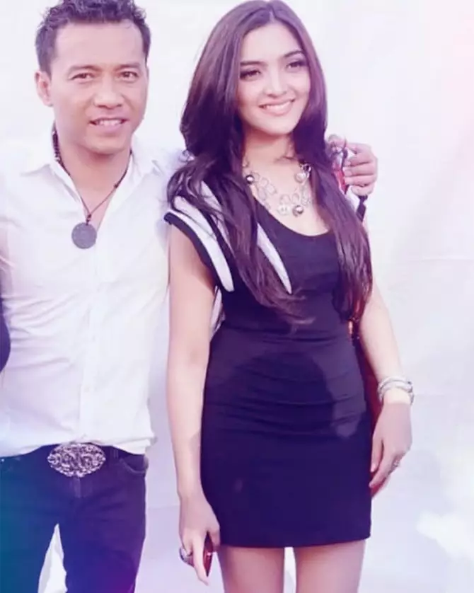 Potret lawas 7 pasangan penyanyi berbagai sumber