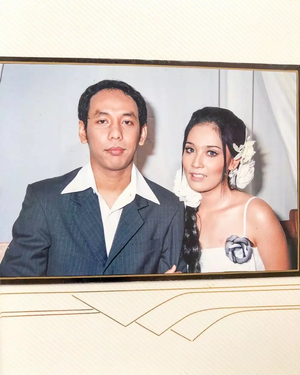 Potret lawas 7 pasangan penyanyi berbagai sumber