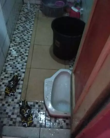 benda nggak pada tempatnya © 2020 instagram.com