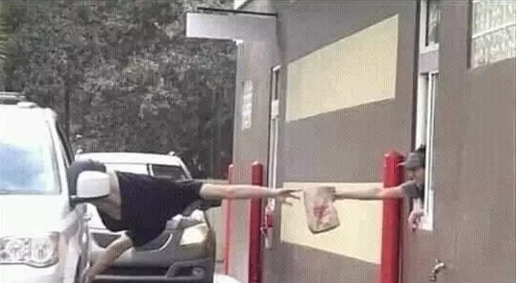 momen absurd pesan makanan © 2020 instagram.com