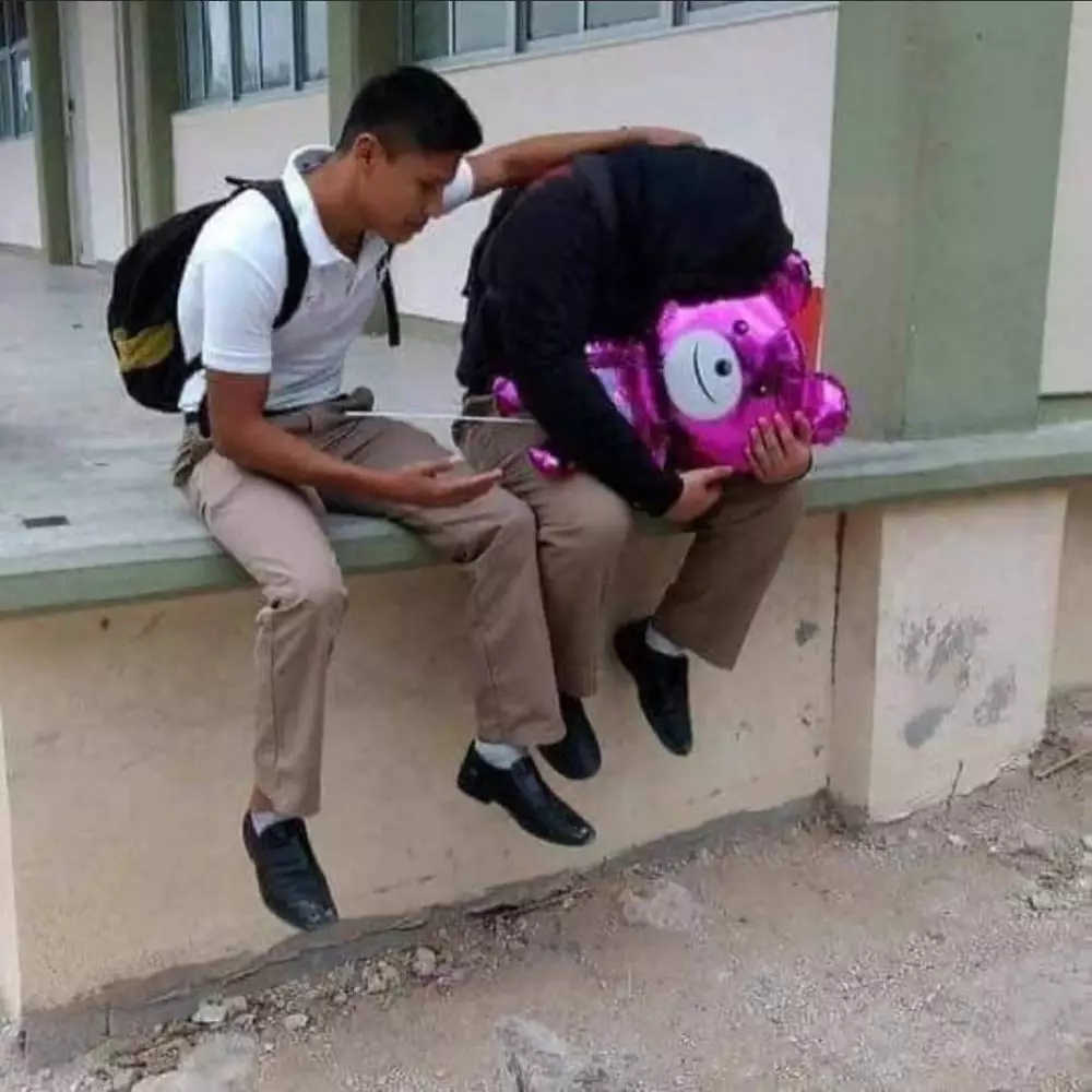 momen ngenes masih jomblo © 2020 instagram.com