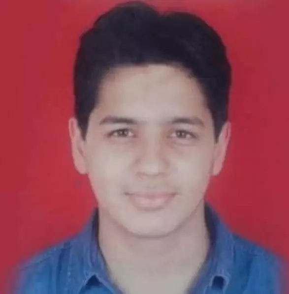 Pasfoto seleb Bollywood © 2020 brilio.net