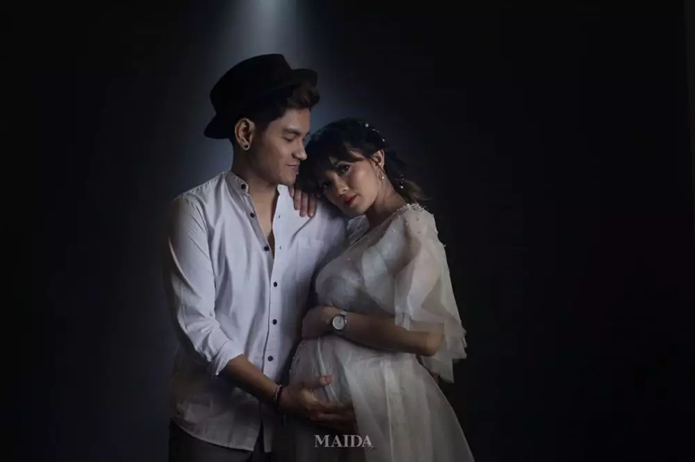 maternity Nessa & Aditya © 2020 brilio.net