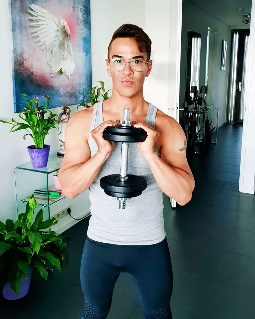 Potret lelaki 53 tahun fisik bak anak muda Instagram/@edsonsecrets Potret lelaki 53 tahun fisik bak anak muda Instagram/@edsonsecrets