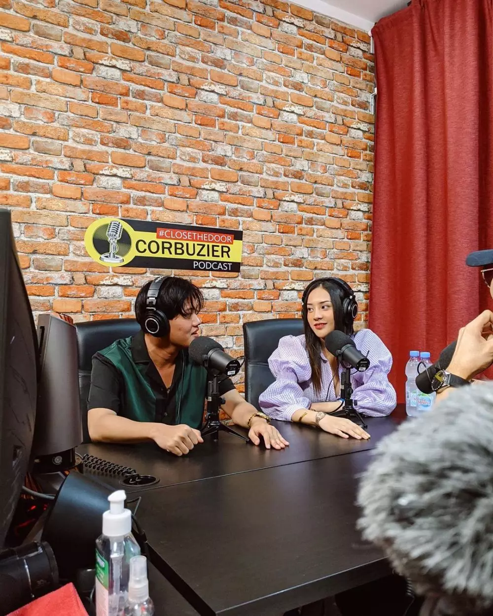 Cerita Rizky Febian dengan Anya Berbagai sumber