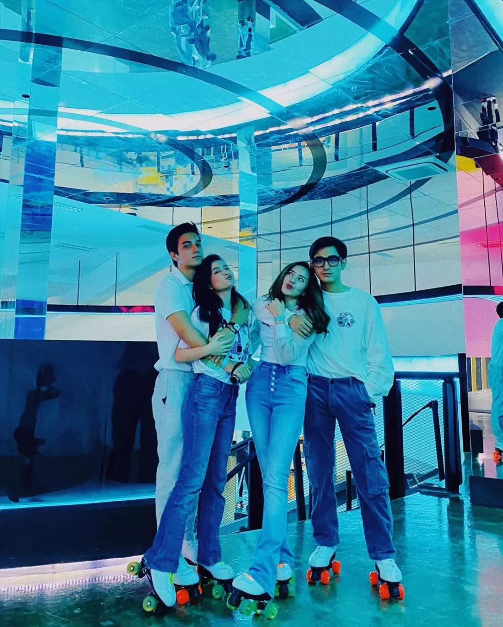 Momen kebersamaan Beby Tsabina, Bio One, Hanggini & Junior Roberts © 2020 Instagram