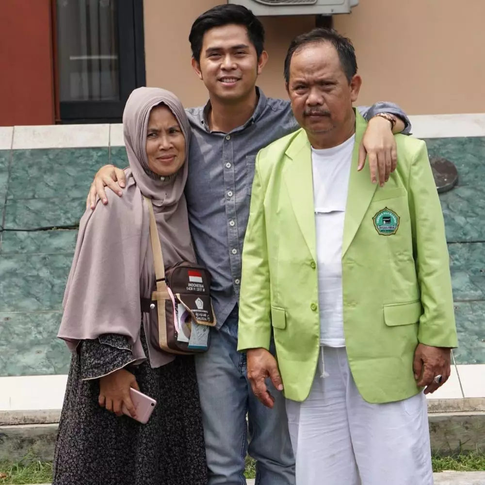 potret kenangan Cakra dan ayah Instagram