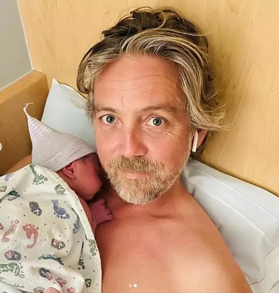 Rahma Azhari melahirkan  Instagram