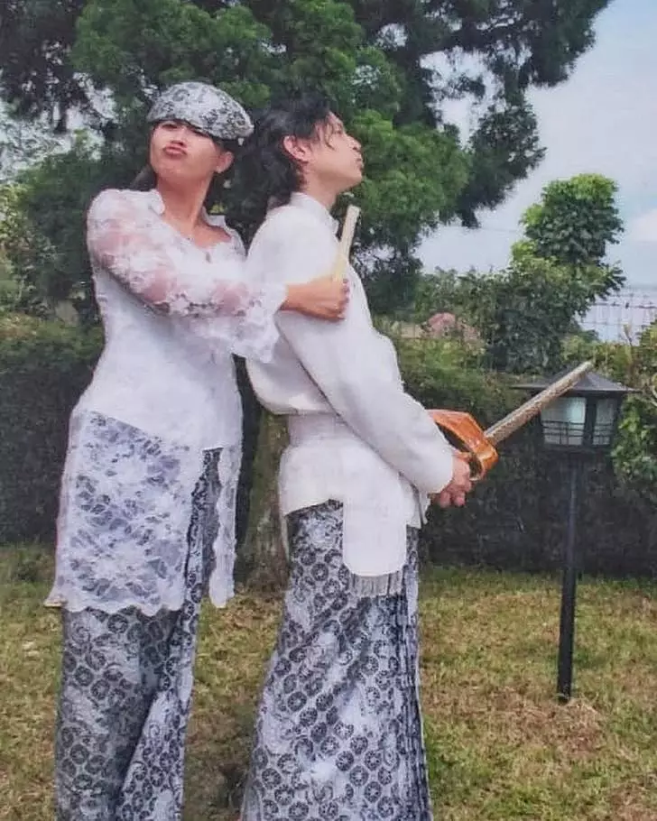 Potret lawas Ernest Prakasa © 2020 brilio.net Potret lawas Ernest Prakasa © 2020 brilio.net