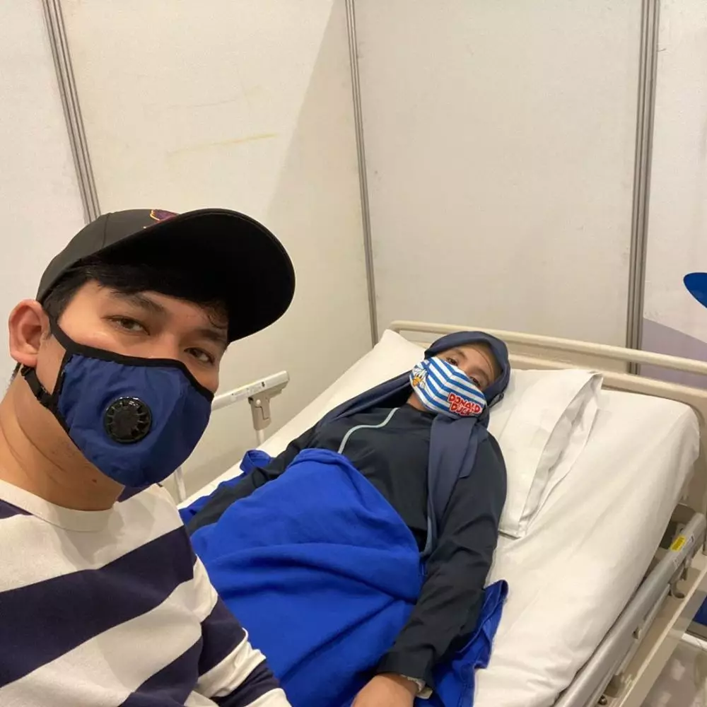  Indra Bekti ungkap sakit sang istri © 2020 Instagram/@indrabekti