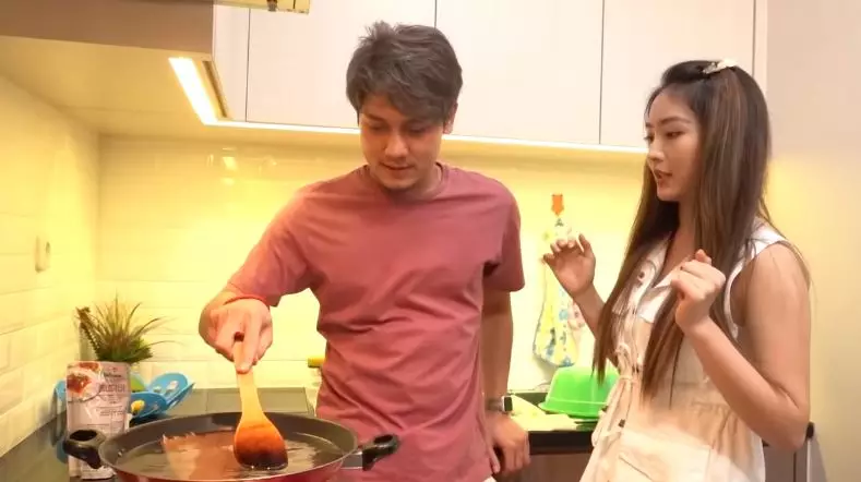 pesinetron ganteng masak YouTube
