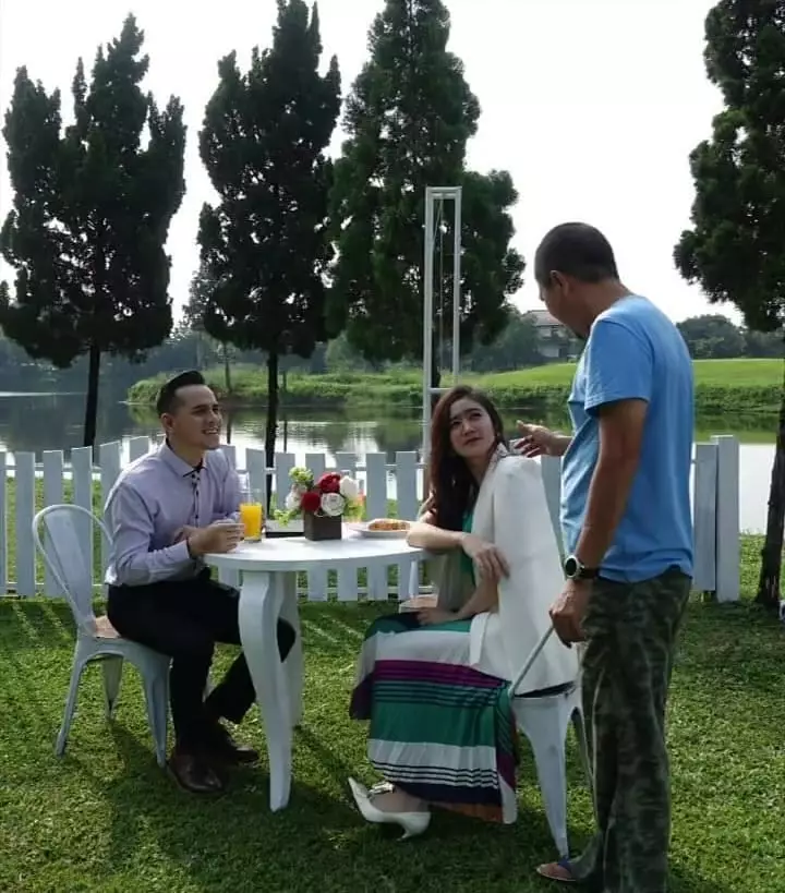 Pura-Pura Kaya instagram