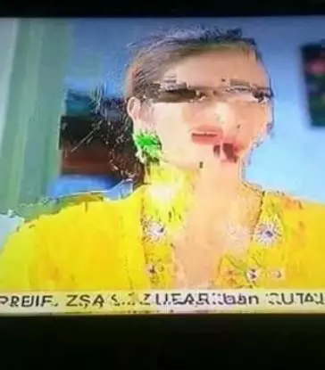 tayangan TV rusak berbagai sumber