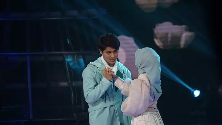 Potret Lesty Kejora & Rizky Billar di HUT SCTV © 2020 Instagram